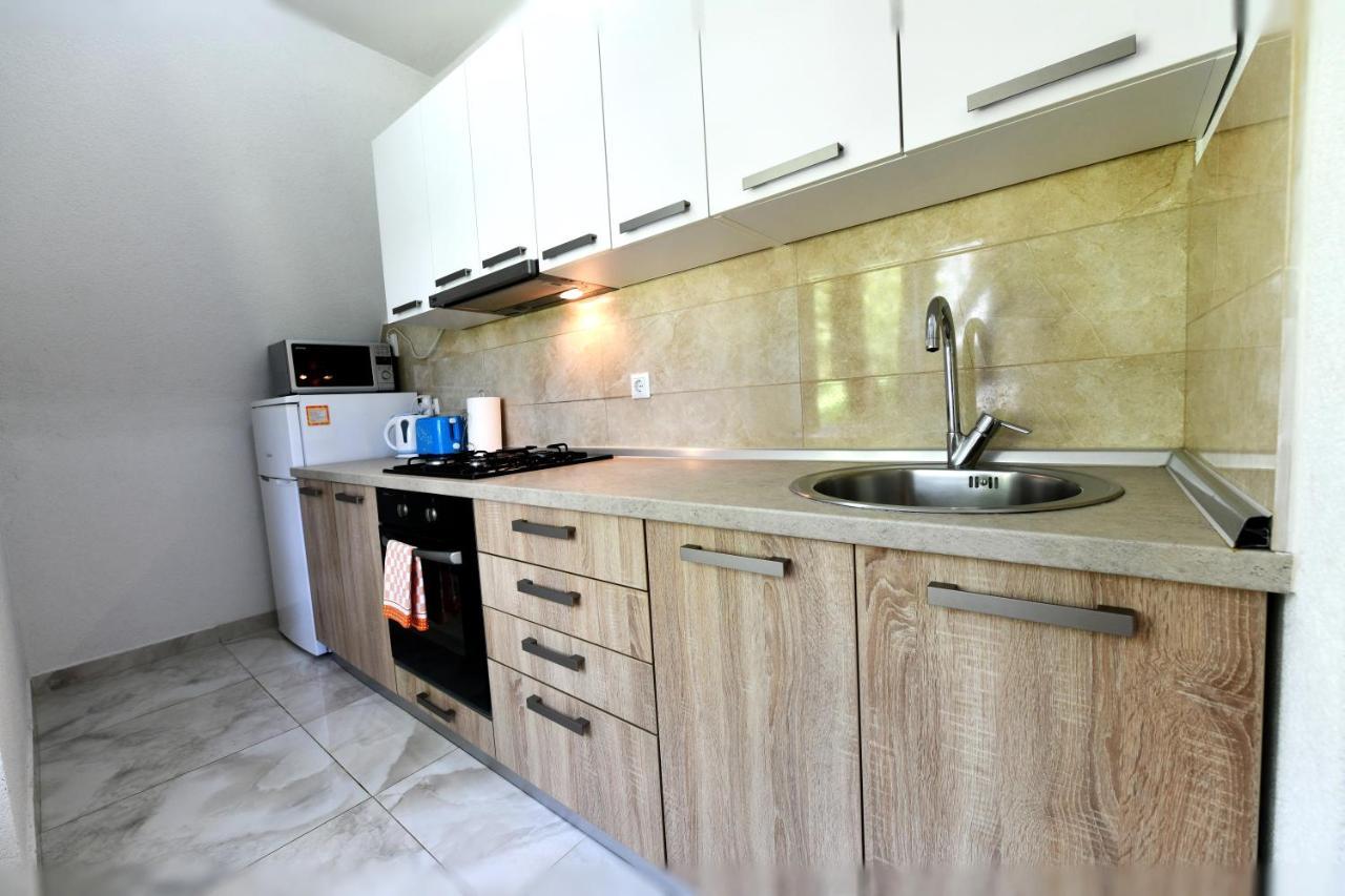 Apartman Petra Plitvička Jezera Exterior foto